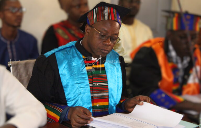 Professeur Yacouba DIALLO - Président du jury — Full Professor, IPR/IFRA de Katibougou – 20 novembre 2025 – Portrait du Professeur Yacouba Diallo, président du jury pour la soutenance de Mohamed Sidibé.